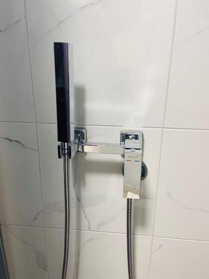 Urban Chic Studio Ni Екстериор снимка