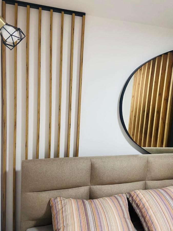 Urban Chic Studio Ni Екстериор снимка